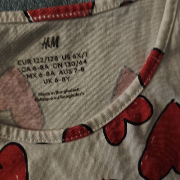 H&M Kids Casual Dress - Red Hearts on Cream - Picture 3 of 3
